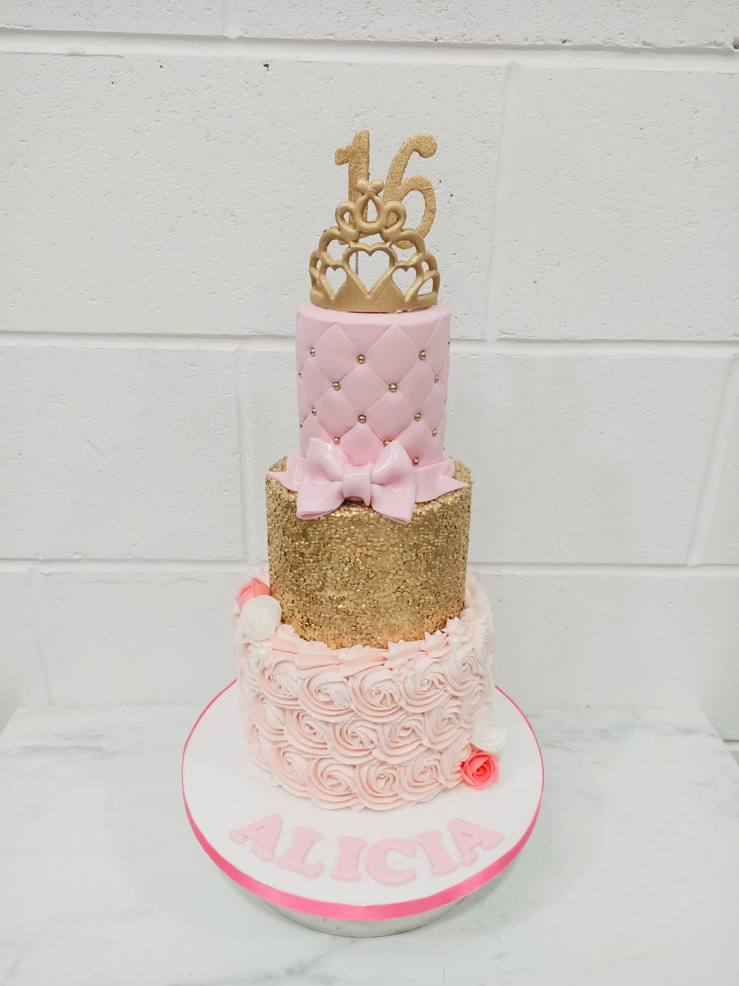 Pink princess cake – Cakes